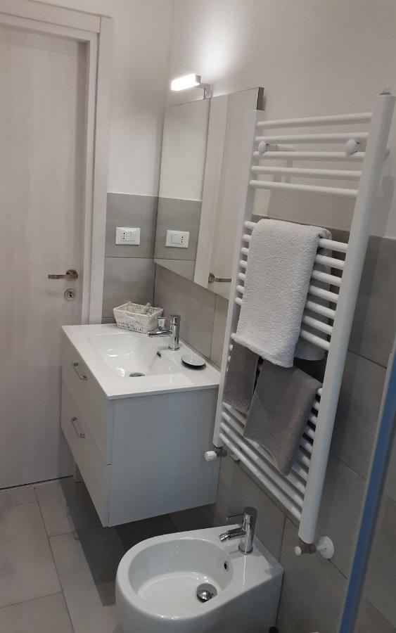 House Passarotti, 21 Apartment โบโลญญา ภายนอก รูปภาพ